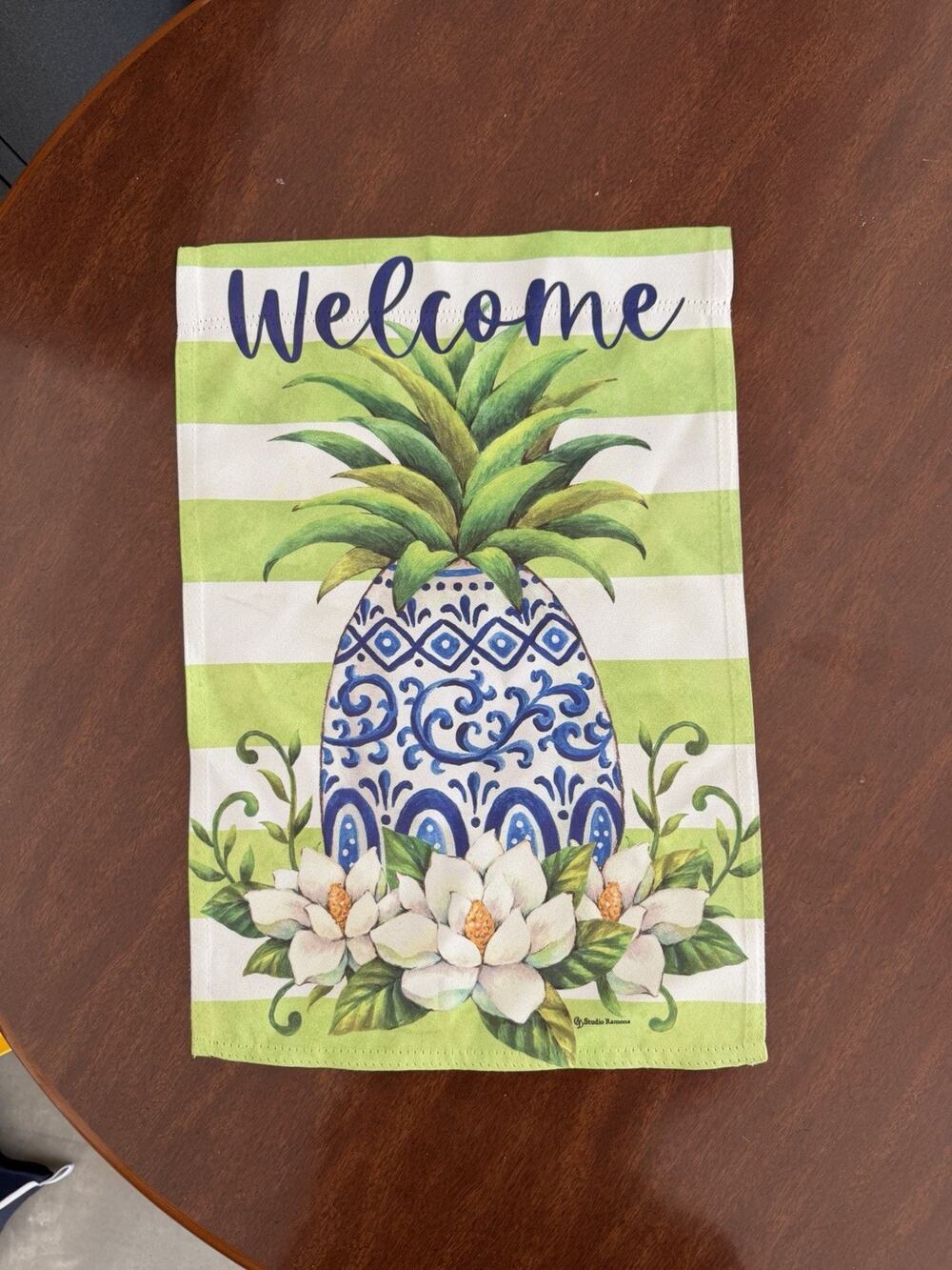 Blue & White Pineapple Welcome Garden Flag